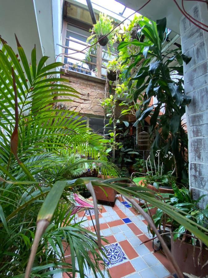Hostal Casa Las Tias Medellin Exterior photo